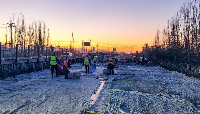 【“三抓三促”行動(dòng) ? 項(xiàng)目建設(shè)】生態(tài)潤澤川公司、河西生態(tài)公司在酒泉項(xiàng)目掀起冬季施工“攻堅(jiān)戰(zhàn)”